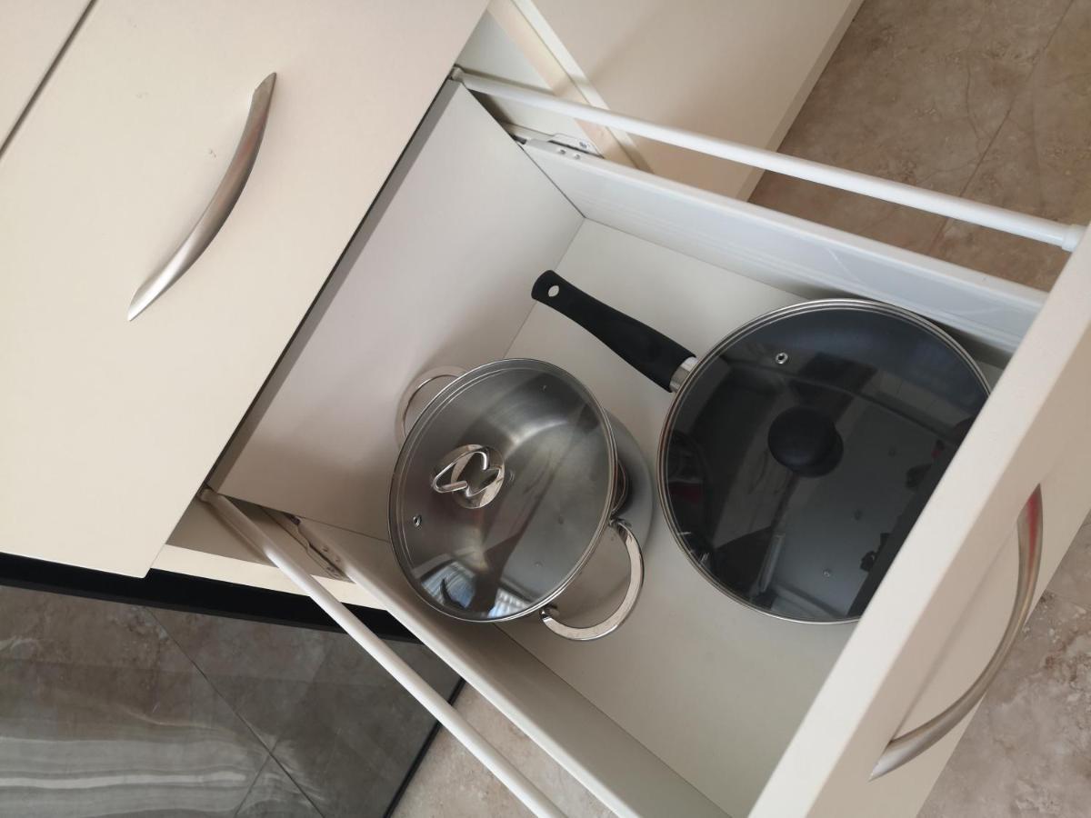 Lux Apartment,10 Фонтана,До Моря 5 Минут Odessa Exterior foto